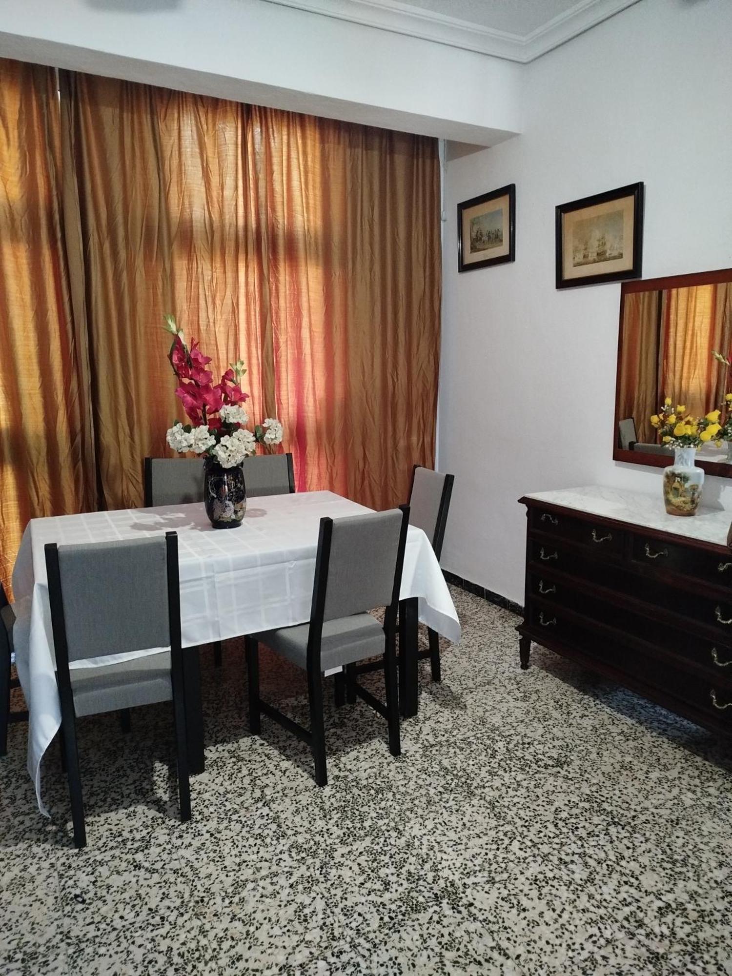 Apartamento Acogedor إشبيلية المظهر الخارجي الصورة